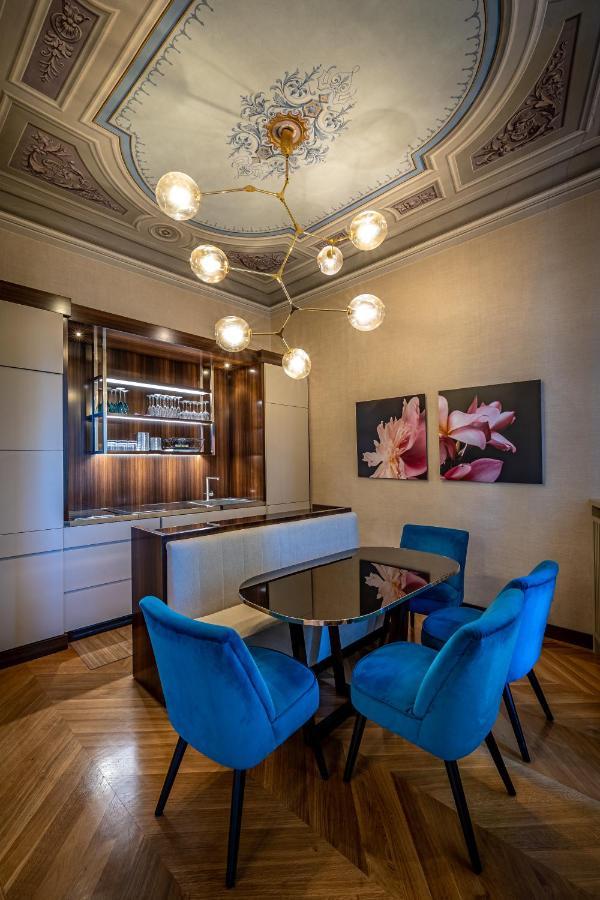 Yid Santa Maria Novella Suites Apt With Balcony Firenze Bagian luar foto