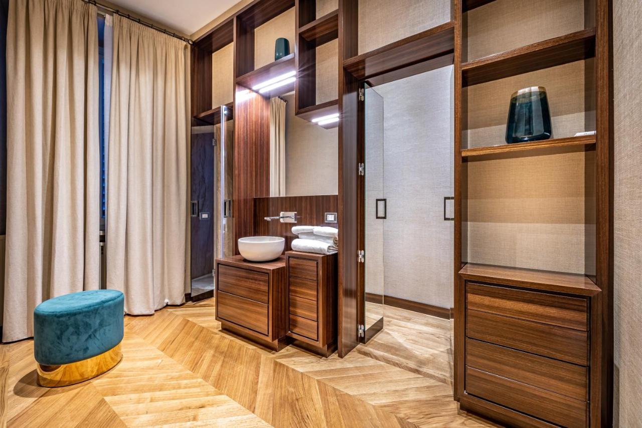 Yid Santa Maria Novella Suites Apt With Balcony Firenze Bagian luar foto