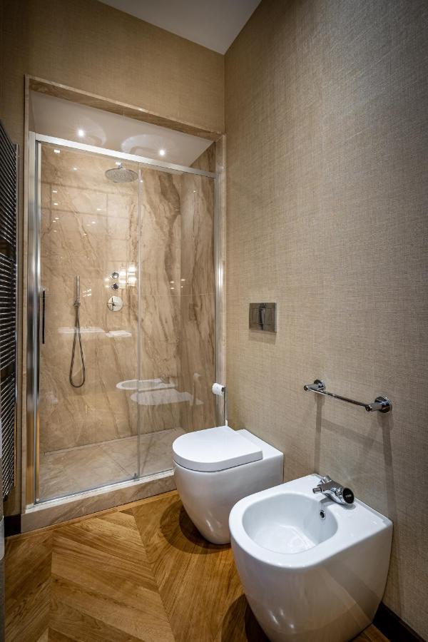 Yid Santa Maria Novella Suites Apt With Balcony Firenze Bagian luar foto